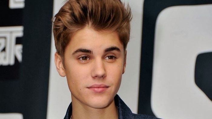 Hình ảnh mái tóc Justin Bieber